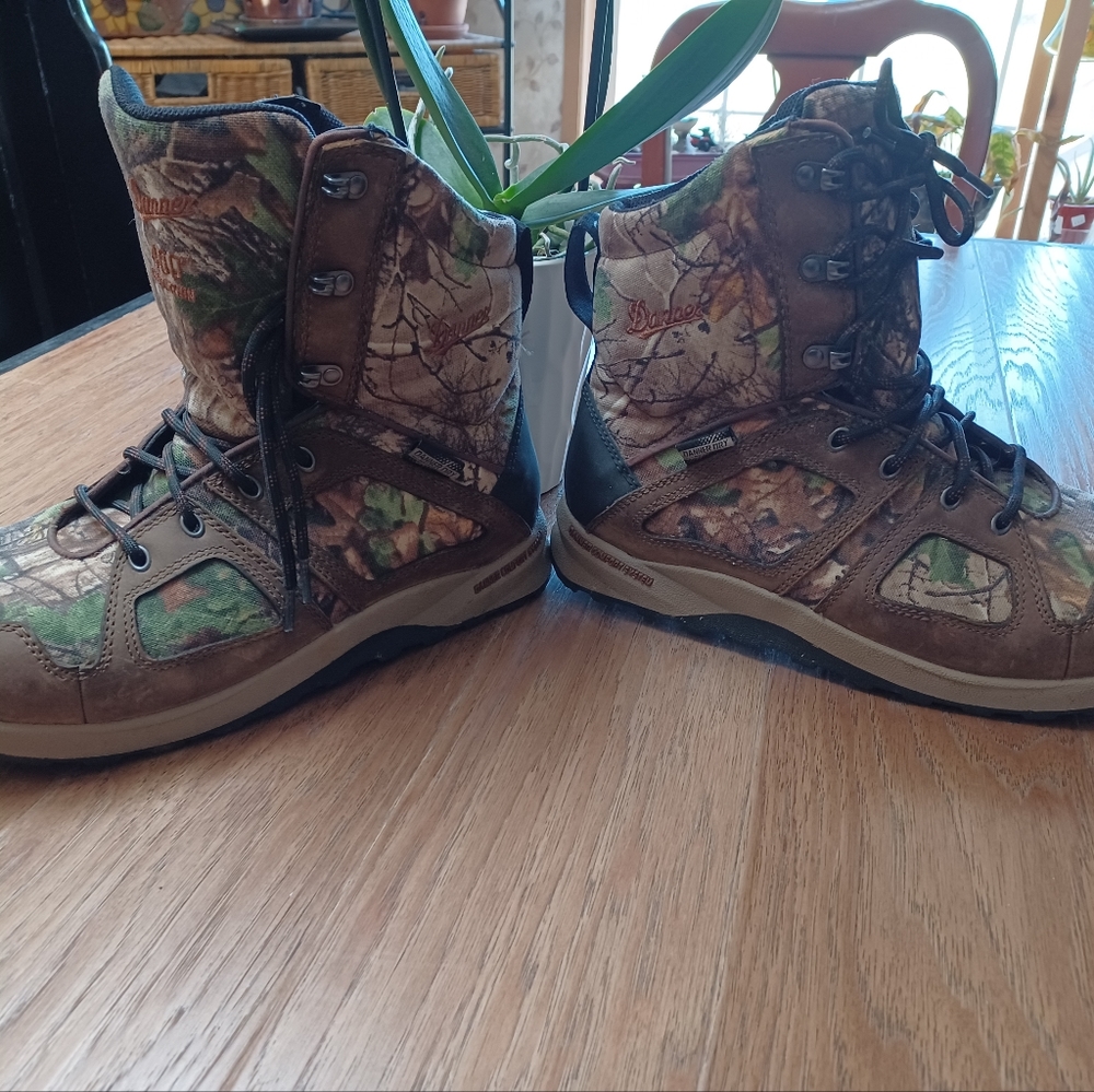 DANNER Steadfast Boots
